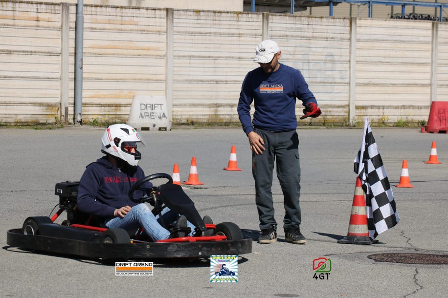 Go Kart da Drifting, Slider Trike Drift, gara fra amici in kart