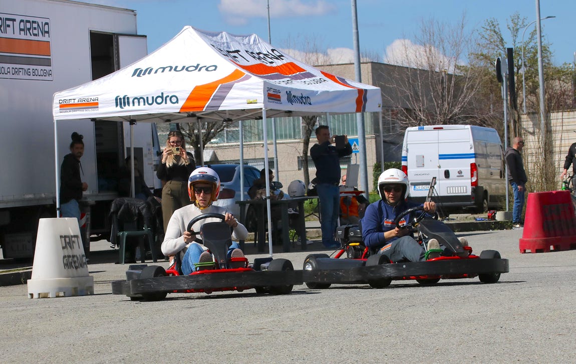 Drift Kart di traverso alla Drift Arena di Bologna, Kart Drifting, Sliders, Drifting Go Kart